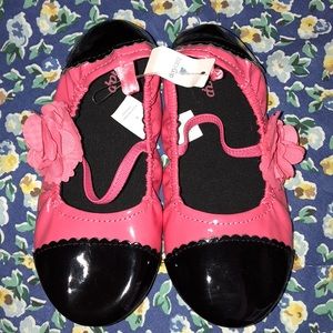 NWT Baby Gap Bryant Park shoes